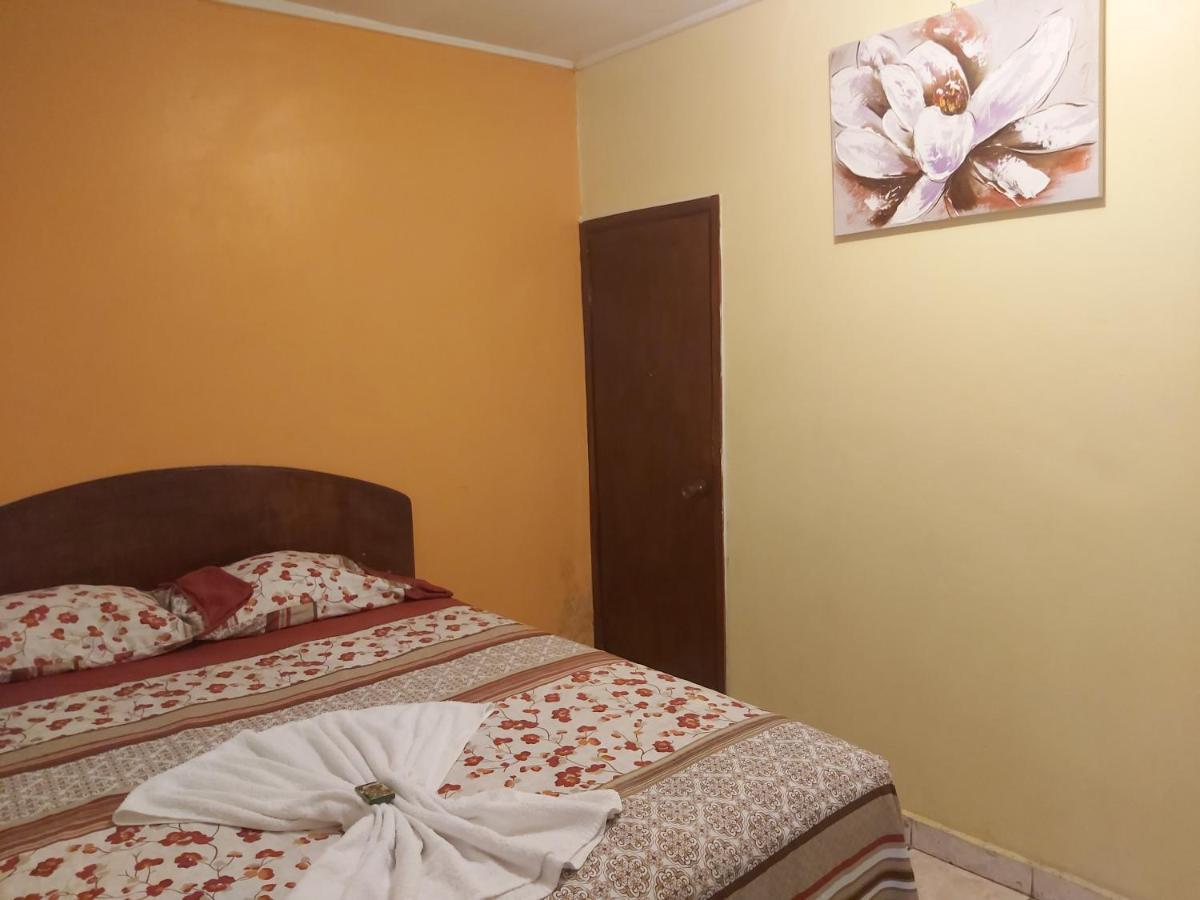 Mados Hotel Tamarindo Choluteca 외부 사진