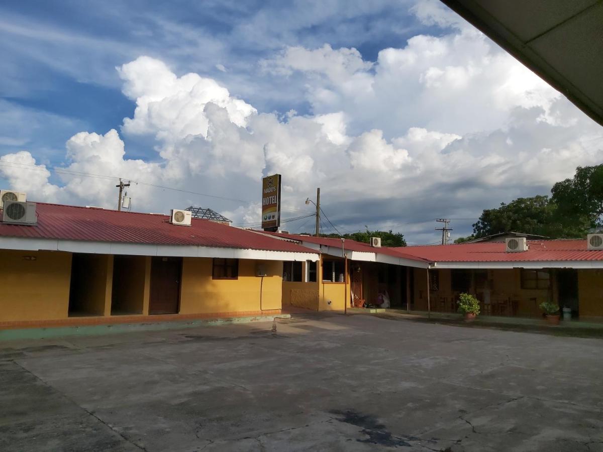 Mados Hotel Tamarindo Choluteca 외부 사진